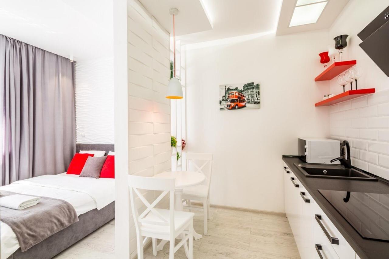 Royal Apartment On Grekova 8 Lviv Extérieur photo